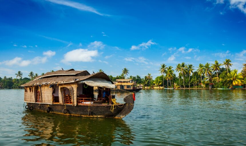 Kerala Tour –  5 Nights 6 Days